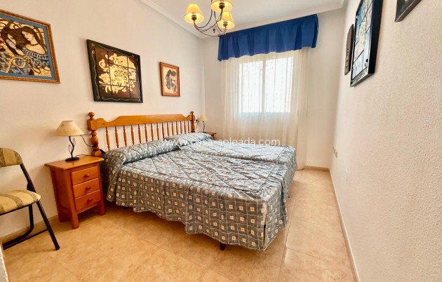 Apartamento / piso - Reventa - Torrevieja - CSRES-19519