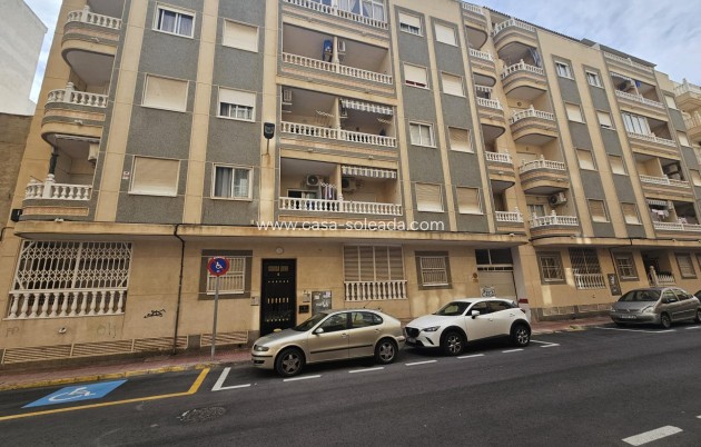 Apartamento / piso - Reventa - Torrevieja - CSRES-32904