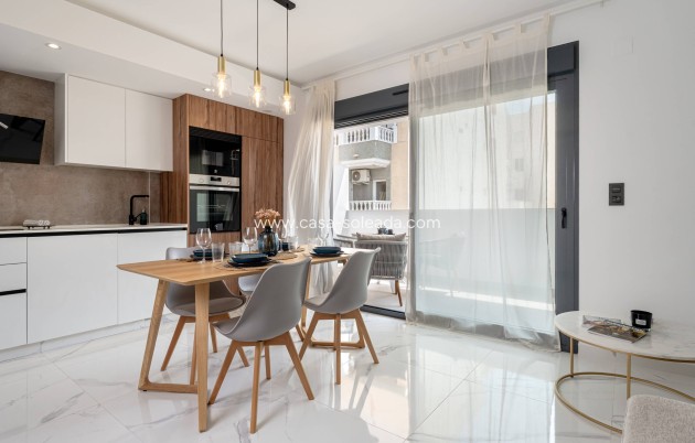 Apartamento / piso - Reventa - Torrevieja - Torrevieja