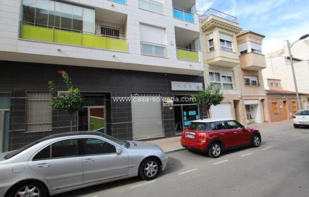 Apartment / flat - Resale - Guardamar del Segura - Center
