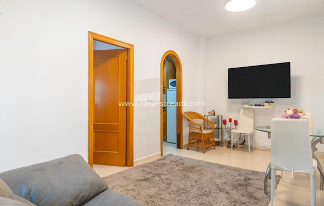 Apartment / flat - Resale - Torrevieja - Center