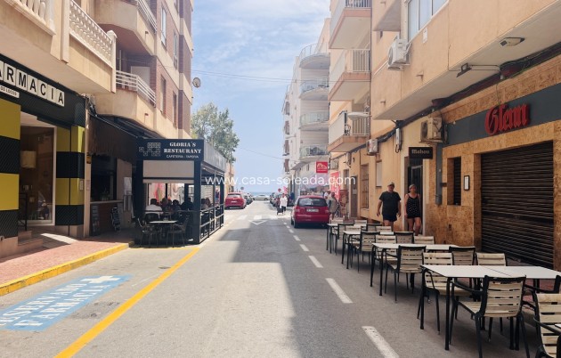 Apartment / flat - Resale - Torrevieja - Costa Blanca