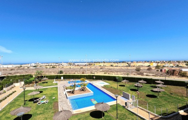 Appartement / flat - Herverkoop - Orihuela Costa - Orihuela Costa