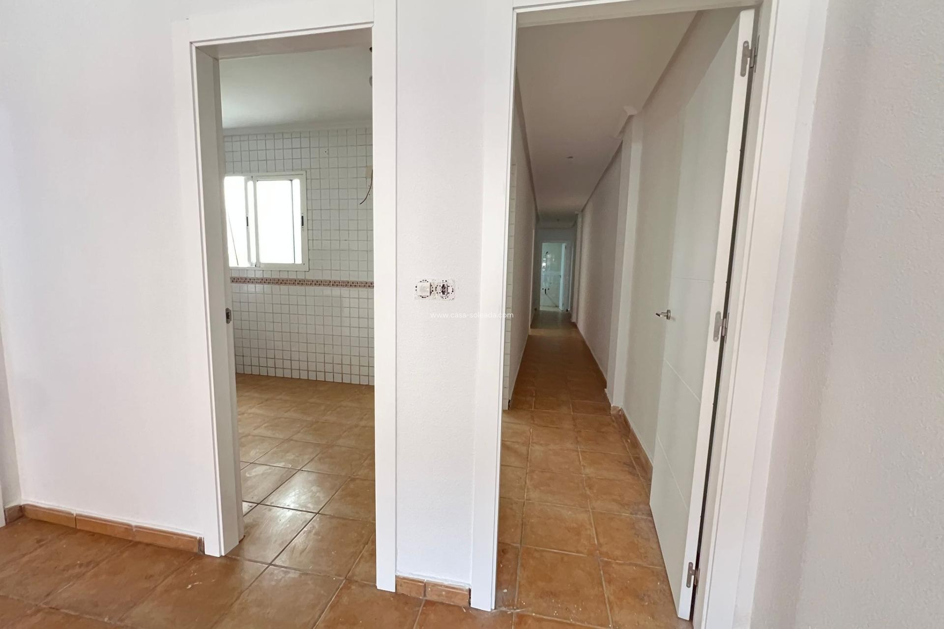 Herverkoop - Appartement / flat - Catral - Comunidad Valenciana