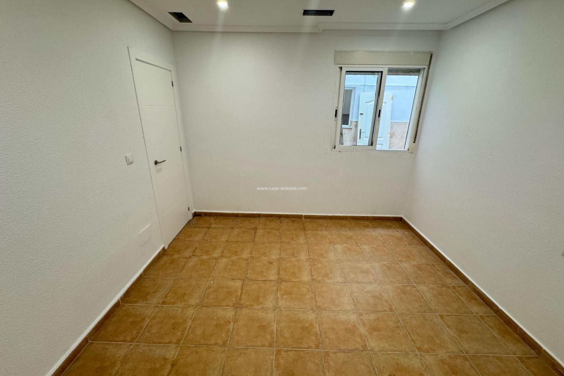 Herverkoop - Appartement / flat - Catral - Comunidad Valenciana