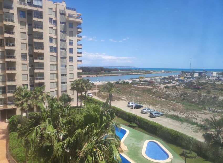 Herverkoop - Appartement / flat - Guardamar del Segura - Puerto Deportivo