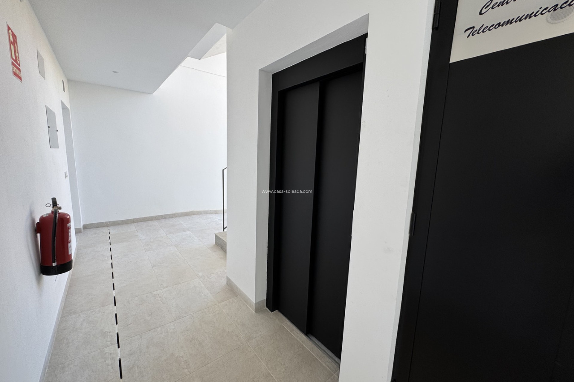 Herverkoop - Appartement / flat - Playa Flamenca - Costa Blanca