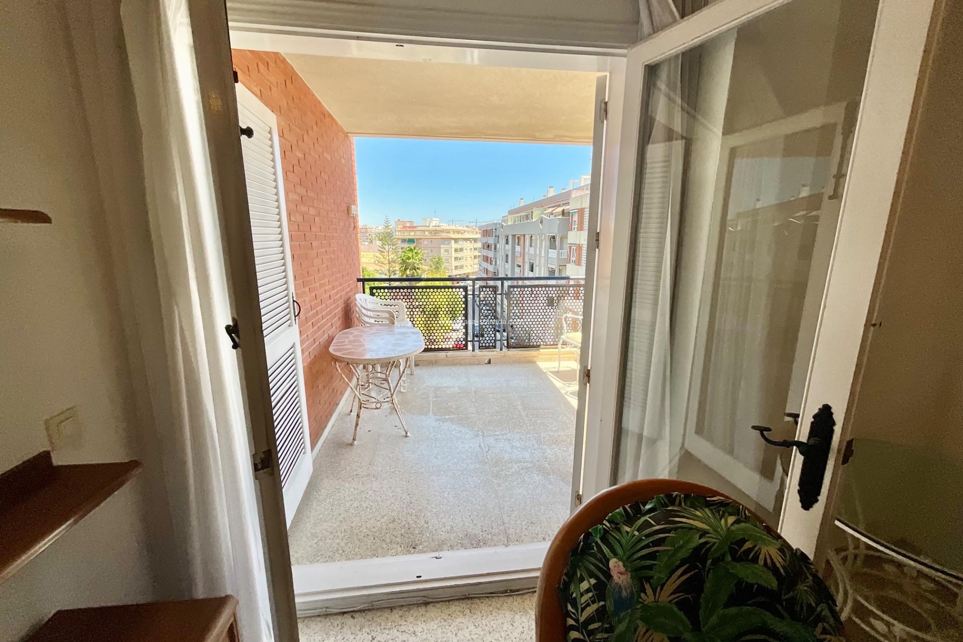 Herverkoop - Appartement / flat - Torrevieja - Acequion