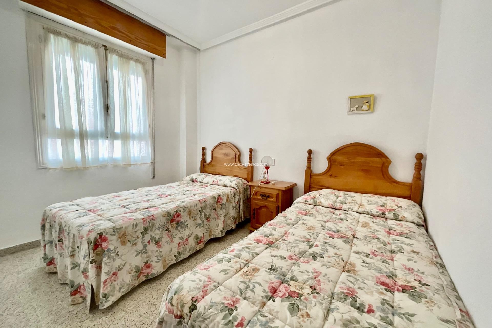 Herverkoop - Appartement / flat - Torrevieja - Acequion