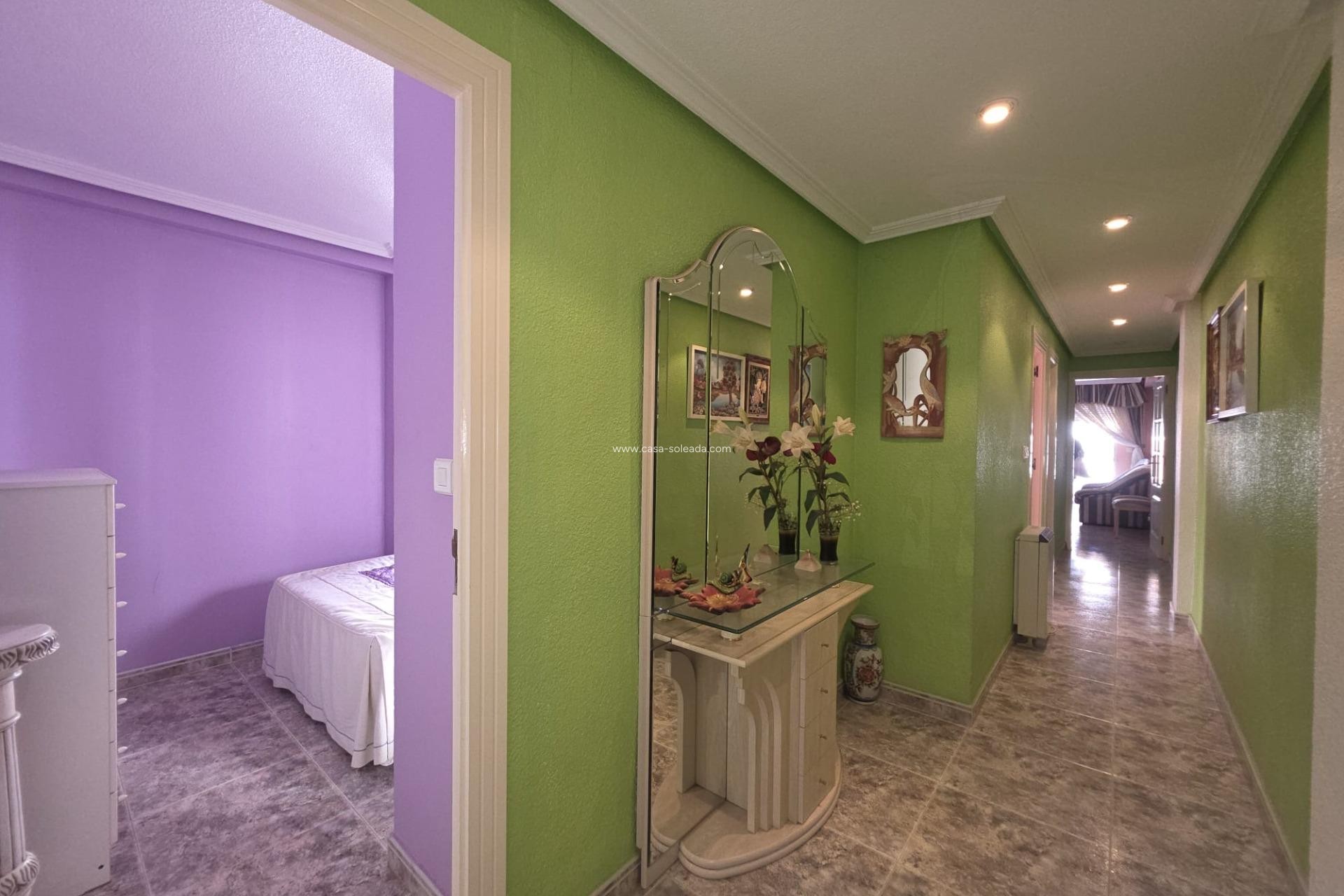 Herverkoop - Appartement / flat - Torrevieja - Acequion