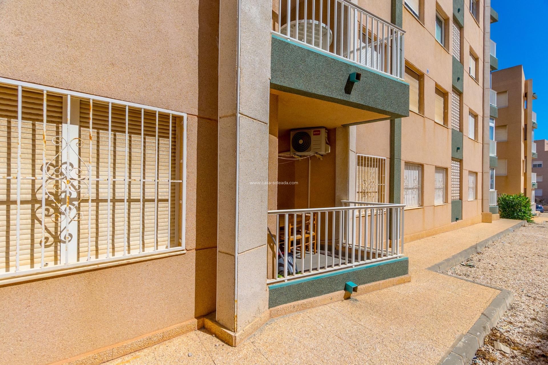 Herverkoop - Appartement / flat - Torrevieja - Cabo cervera
