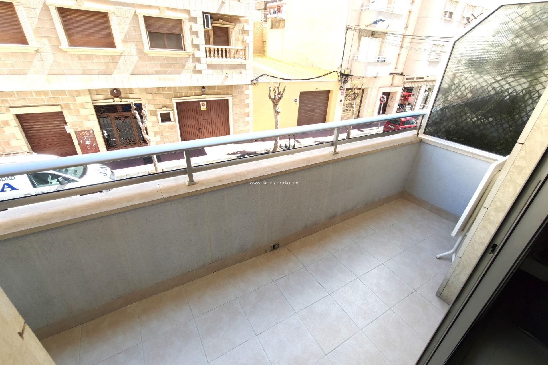 Herverkoop - Appartement / flat - Torrevieja - Center