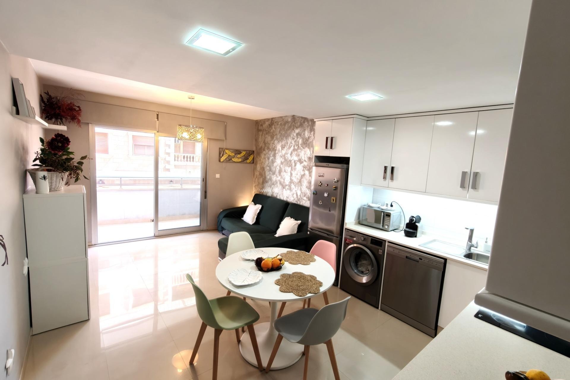 Herverkoop - Appartement / flat - Torrevieja - Center