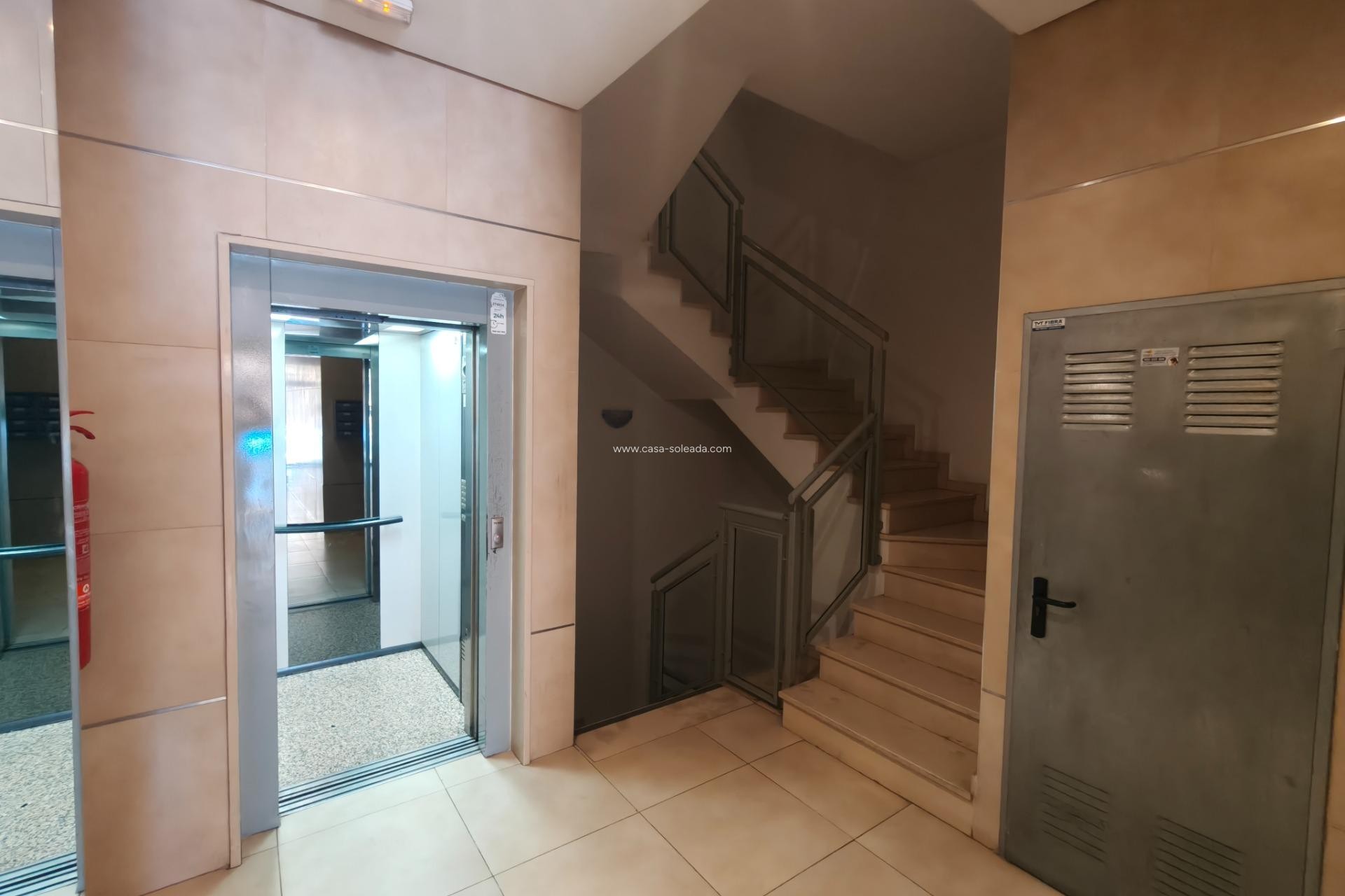 Herverkoop - Appartement / flat - Torrevieja - Center