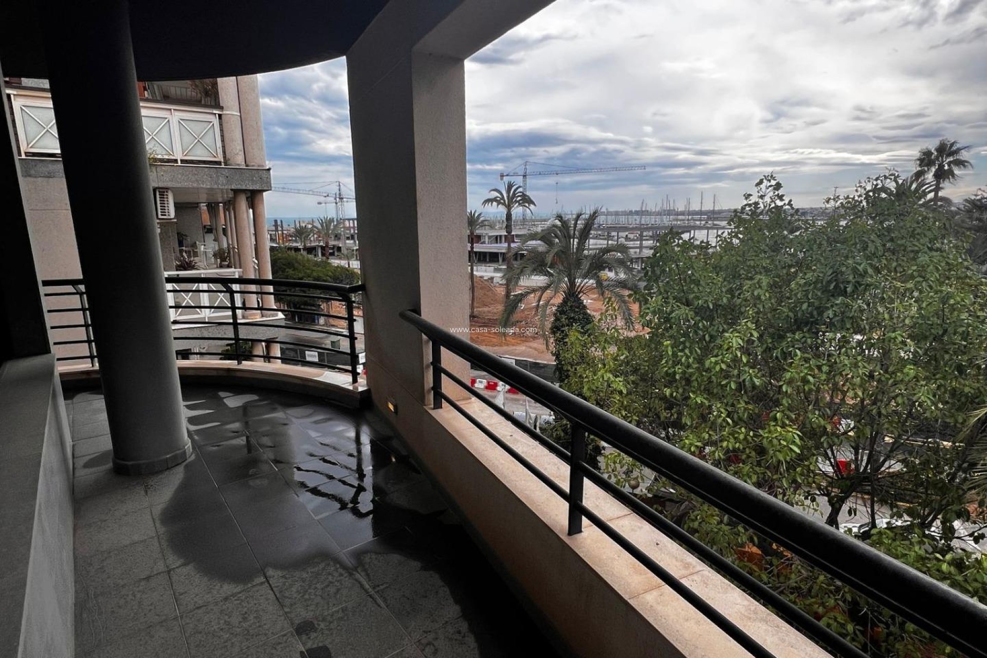 Herverkoop - Appartement / flat - Torrevieja - Centro - Muelle Pesquero