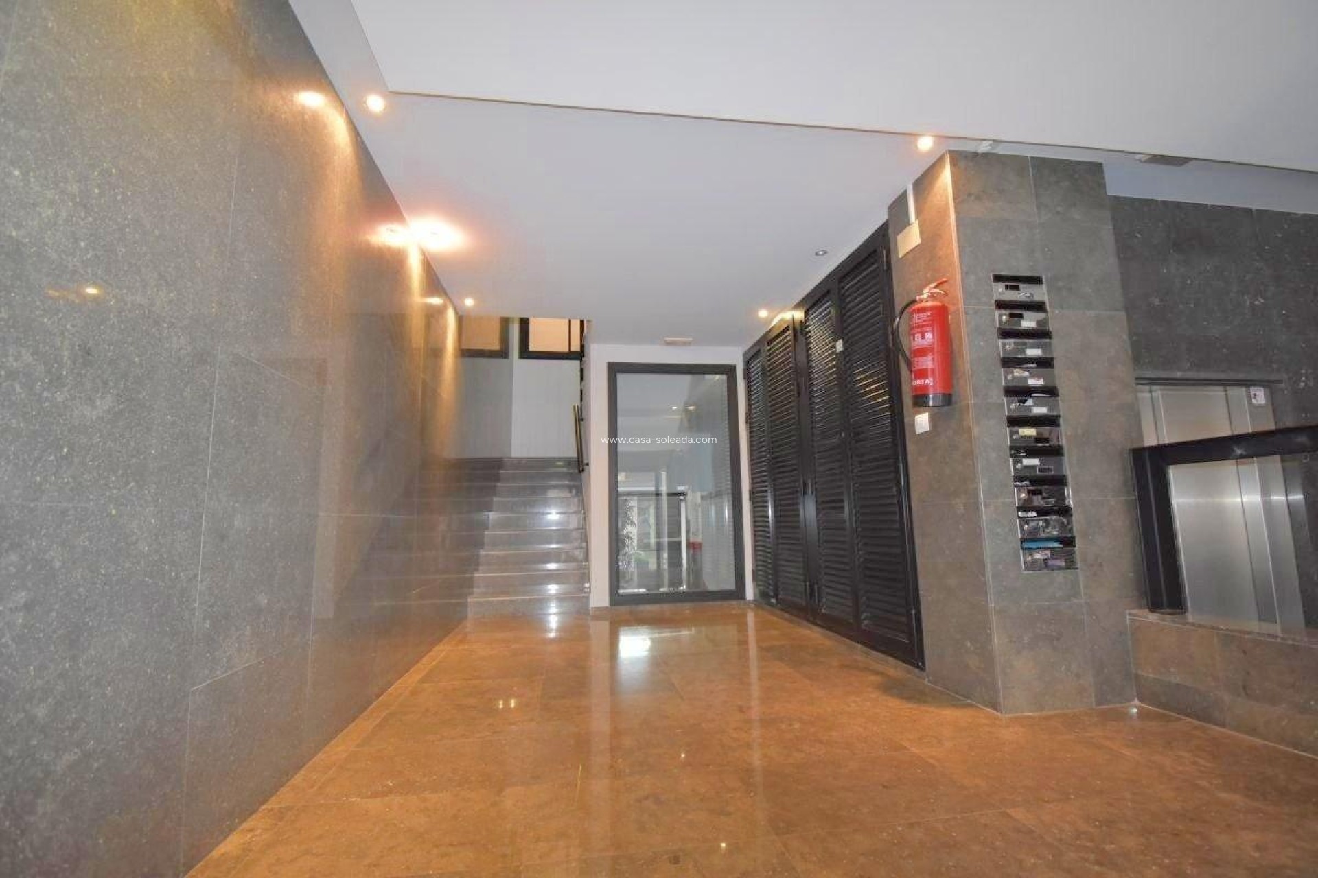 Herverkoop - Appartement / flat - Torrevieja - Centro - Muelle Pesquero