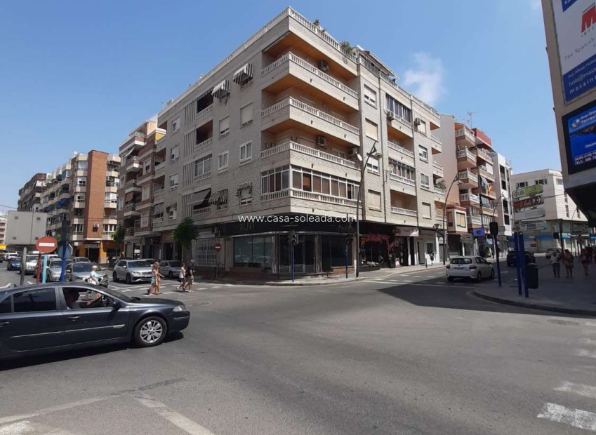 Herverkoop - Appartement / flat - Torrevieja - Costa Blanca