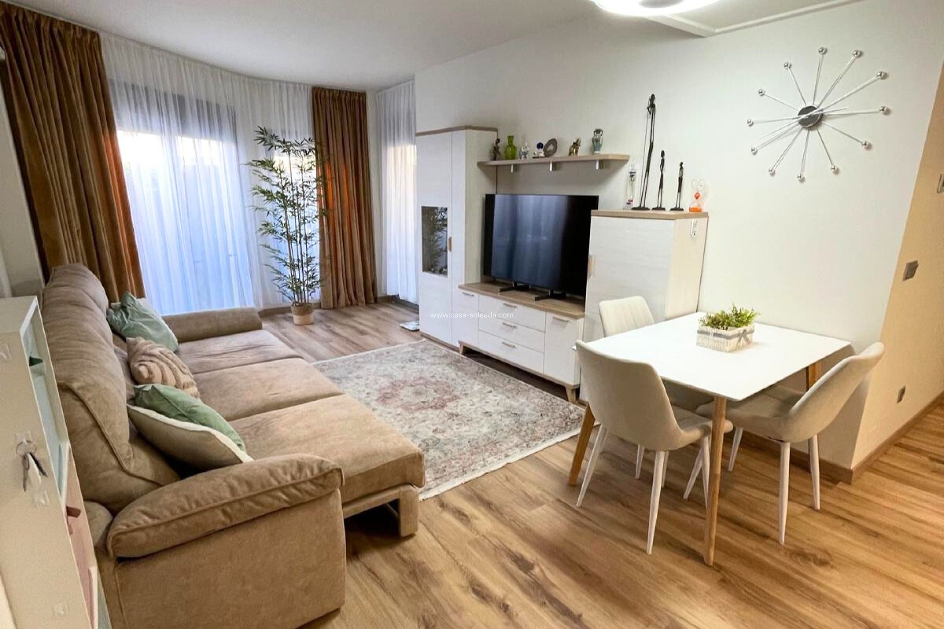 Herverkoop - Appartement / flat - Torrevieja - Costa Blanca