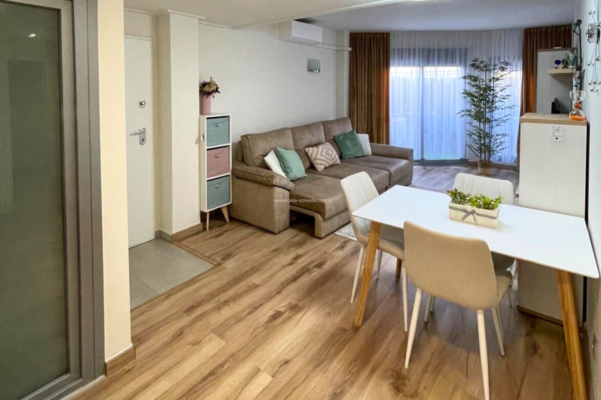 Herverkoop - Appartement / flat - Torrevieja - Costa Blanca