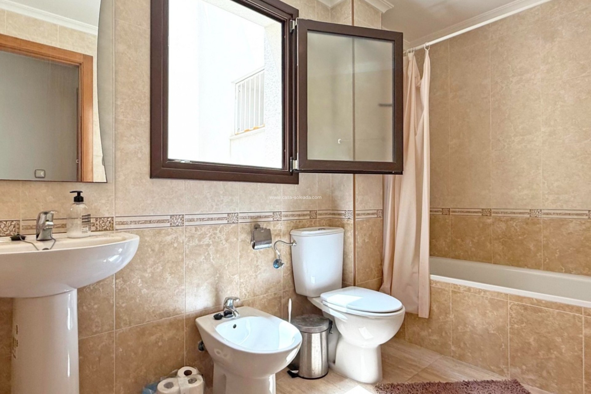 Herverkoop - Appartement / flat - Torrevieja - Costa Blanca
