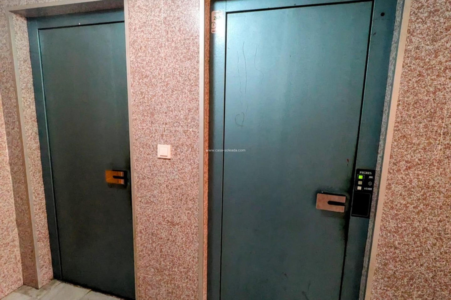 Herverkoop - Appartement / flat - Torrevieja - Estacion Autobuses