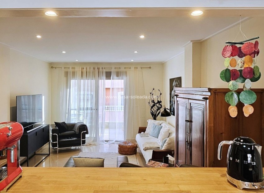 Herverkoop - Appartement / flat - Torrevieja - Estacion Autobuses