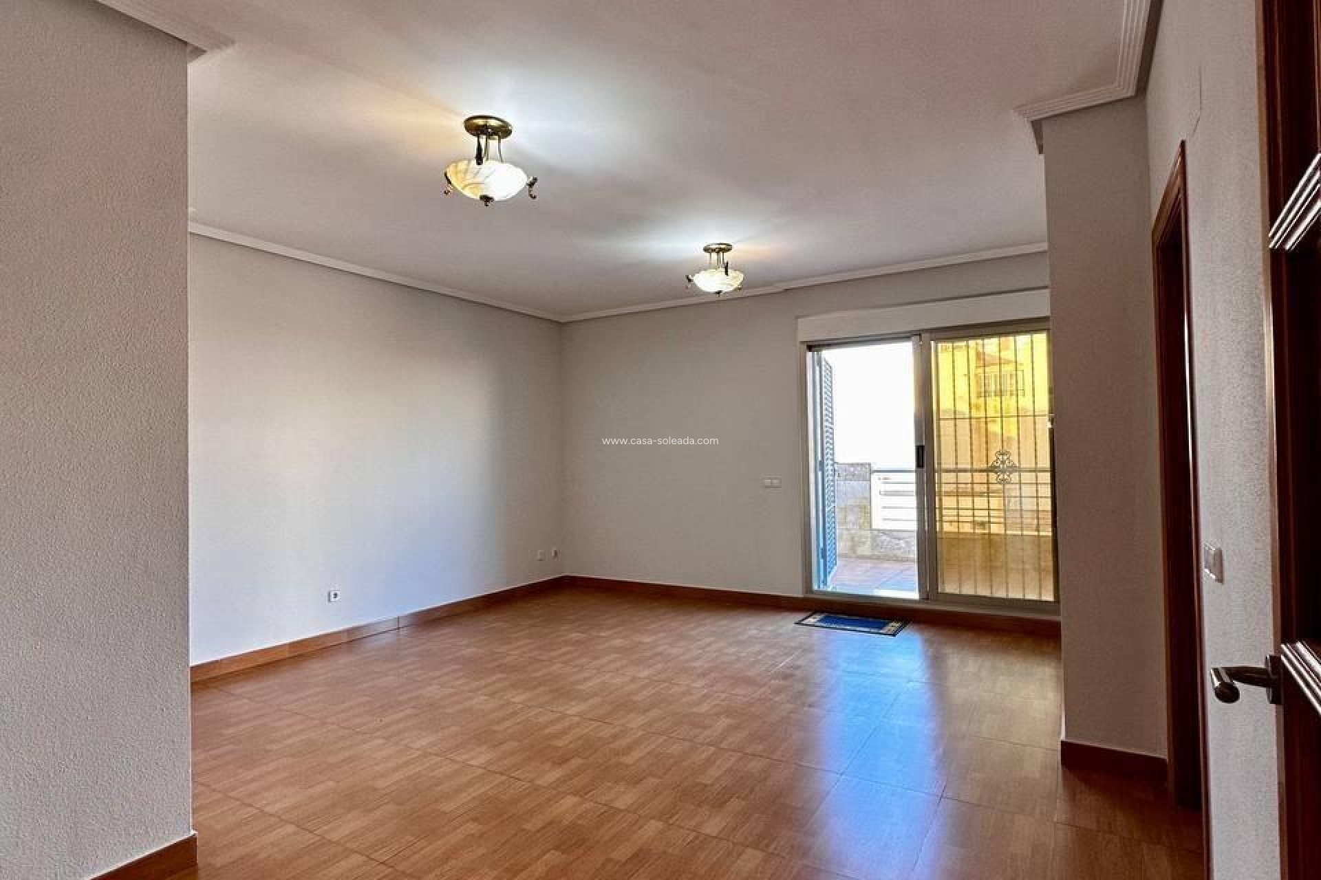 Herverkoop - Appartement / flat - Torrevieja - Estacion Autobuses