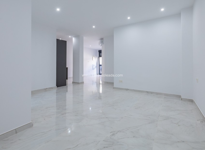 Herverkoop - Appartement / flat - Torrevieja - La Mata