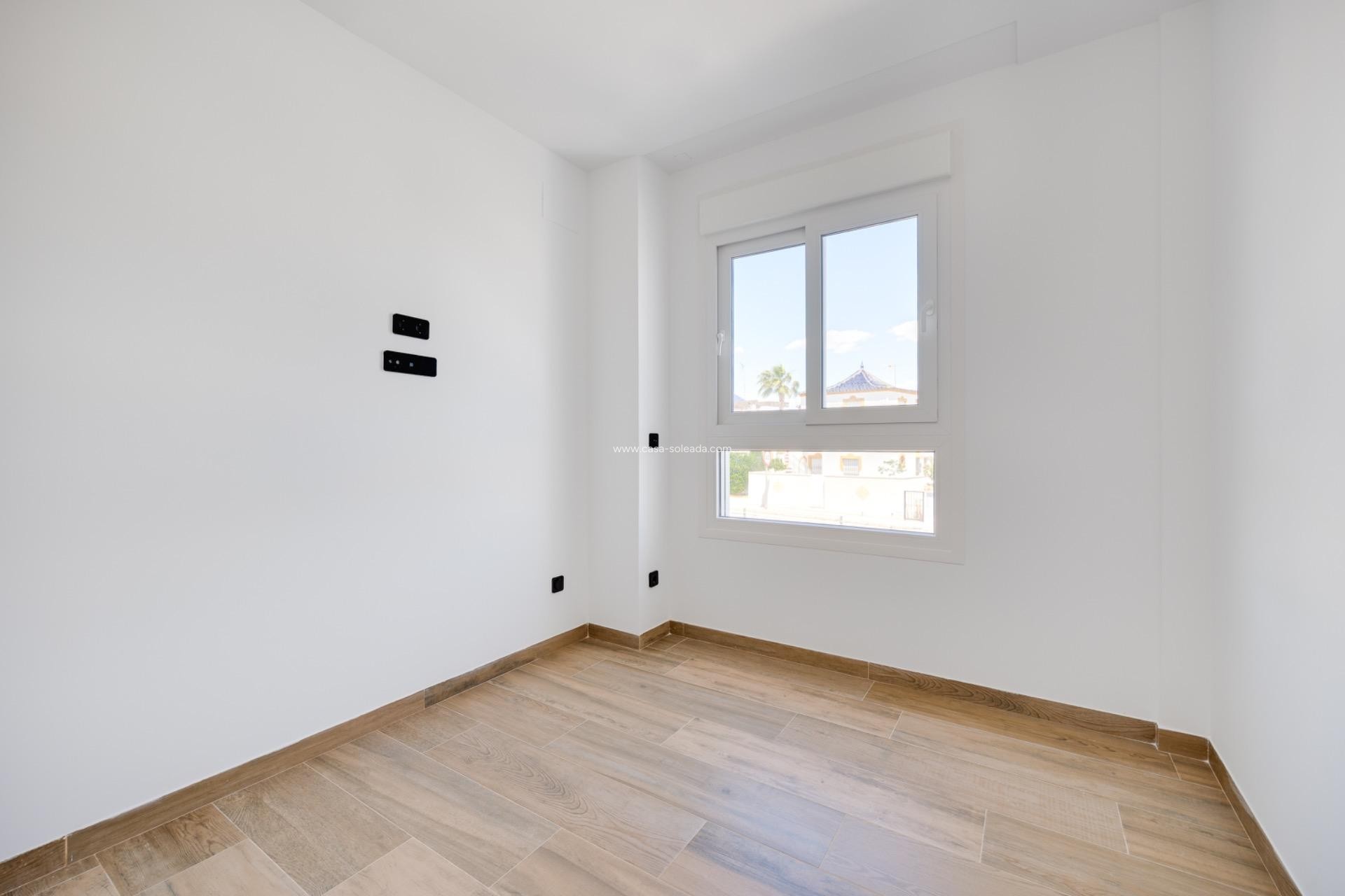 Herverkoop - Appartement / flat - Torrevieja - Los Balcones