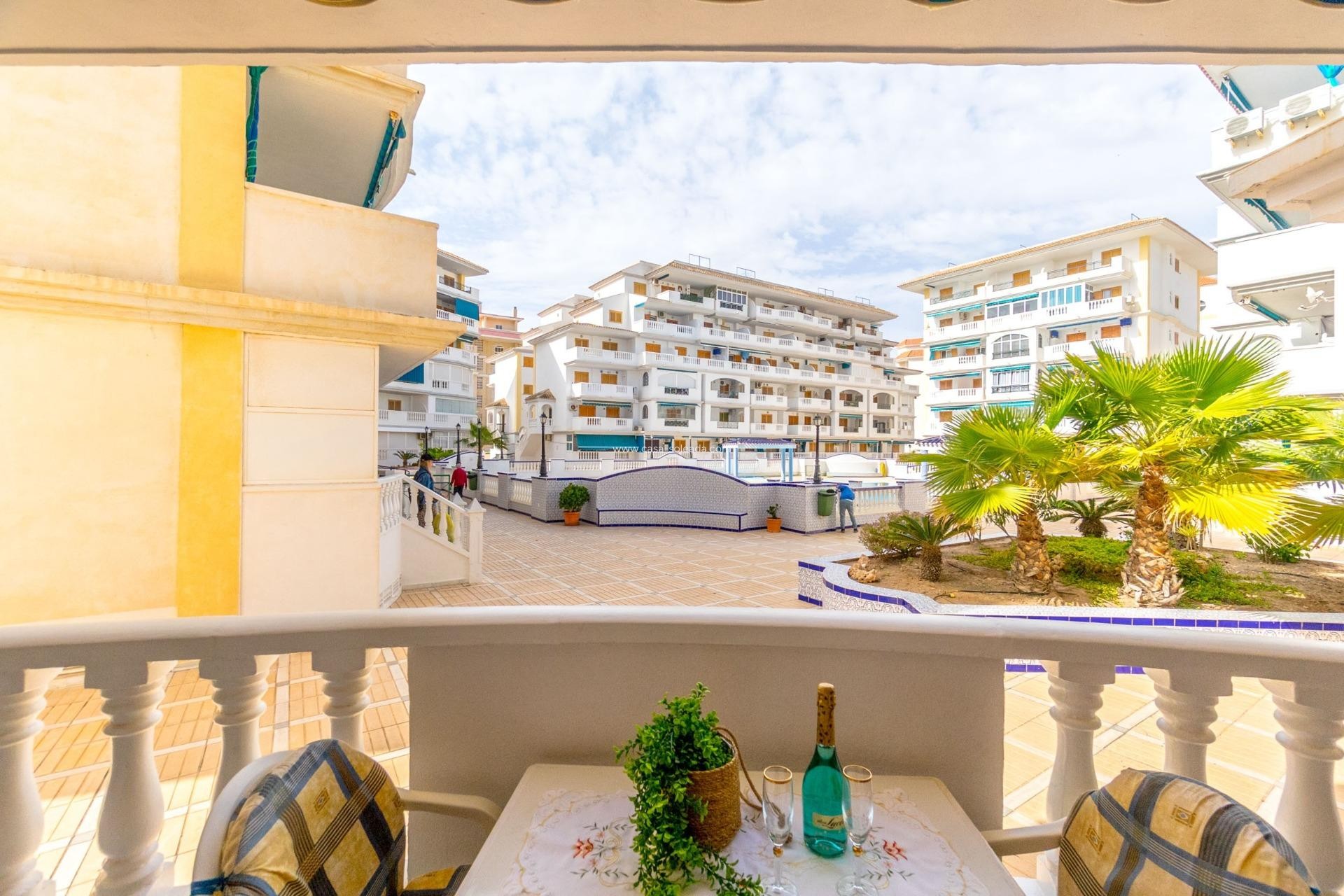 Herverkoop - Appartement / flat - Torrevieja - Los Europeos