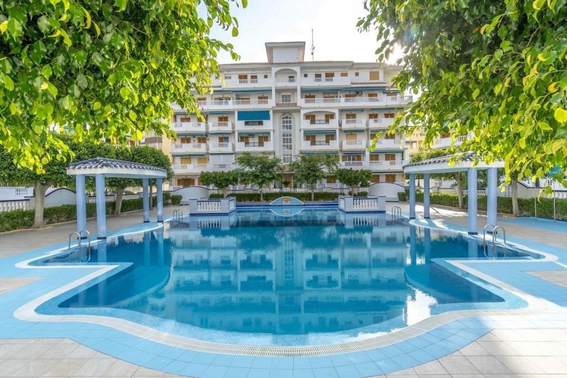 Herverkoop - Appartement / flat - Torrevieja - Los Europeos