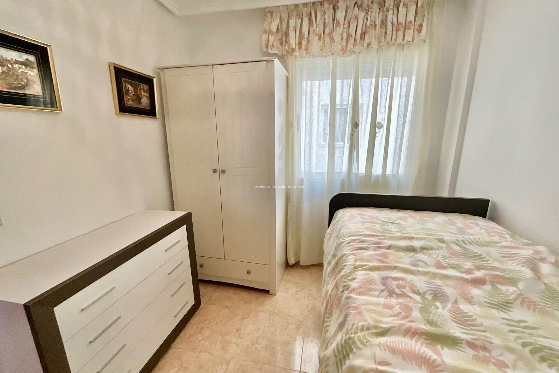 Herverkoop - Appartement / flat - Torrevieja - PARQUE DE LAS NACIONES