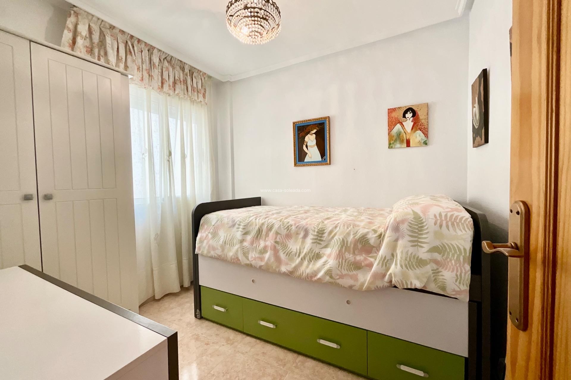 Herverkoop - Appartement / flat - Torrevieja - PARQUE DE LAS NACIONES