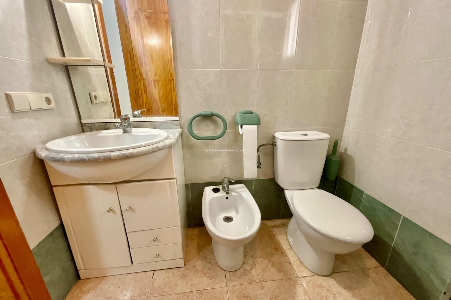 Herverkoop - Appartement / flat - Torrevieja - PARQUE DE LAS NACIONES