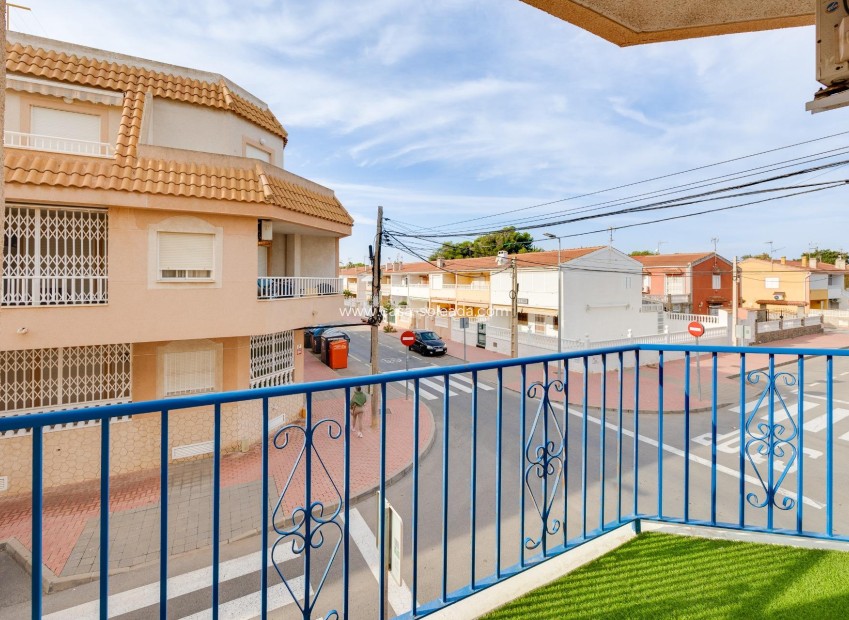 Herverkoop - Appartement / flat - Torrevieja - Playa De Los Naufragos