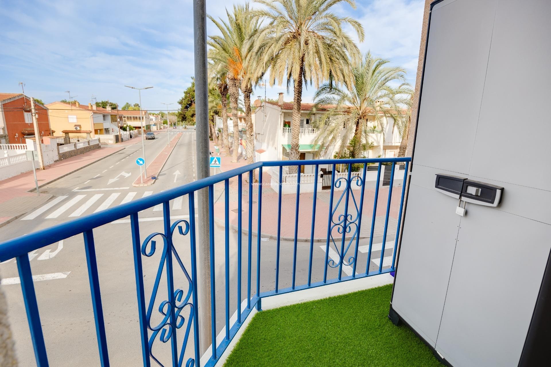 Herverkoop - Appartement / flat - Torrevieja - Playa De Los Naufragos