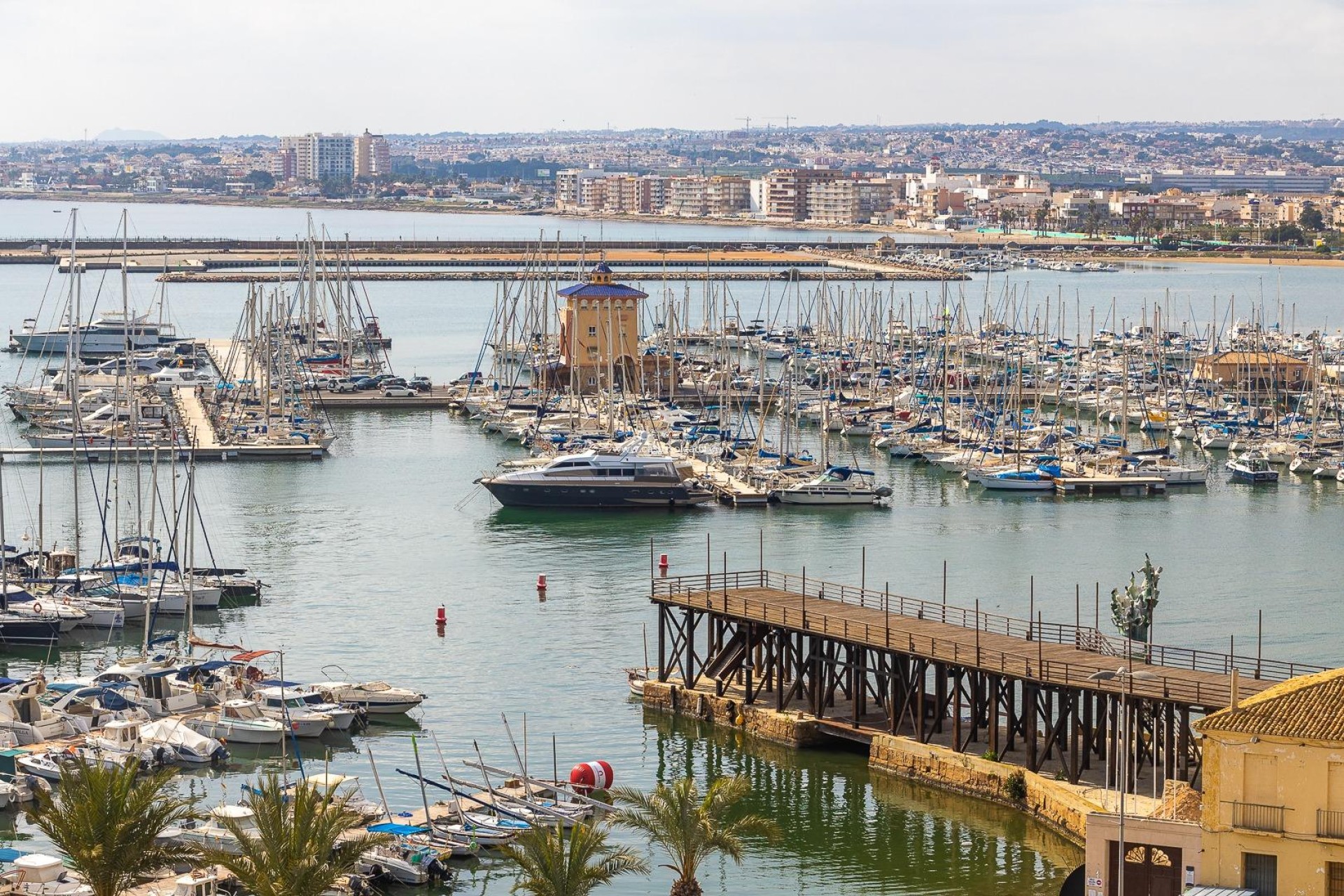 Herverkoop - Appartement / flat - Torrevieja - Playa De Los Naufragos