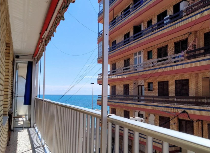 Herverkoop - Appartement / flat - Torrevieja - Playa De Los Naufragos