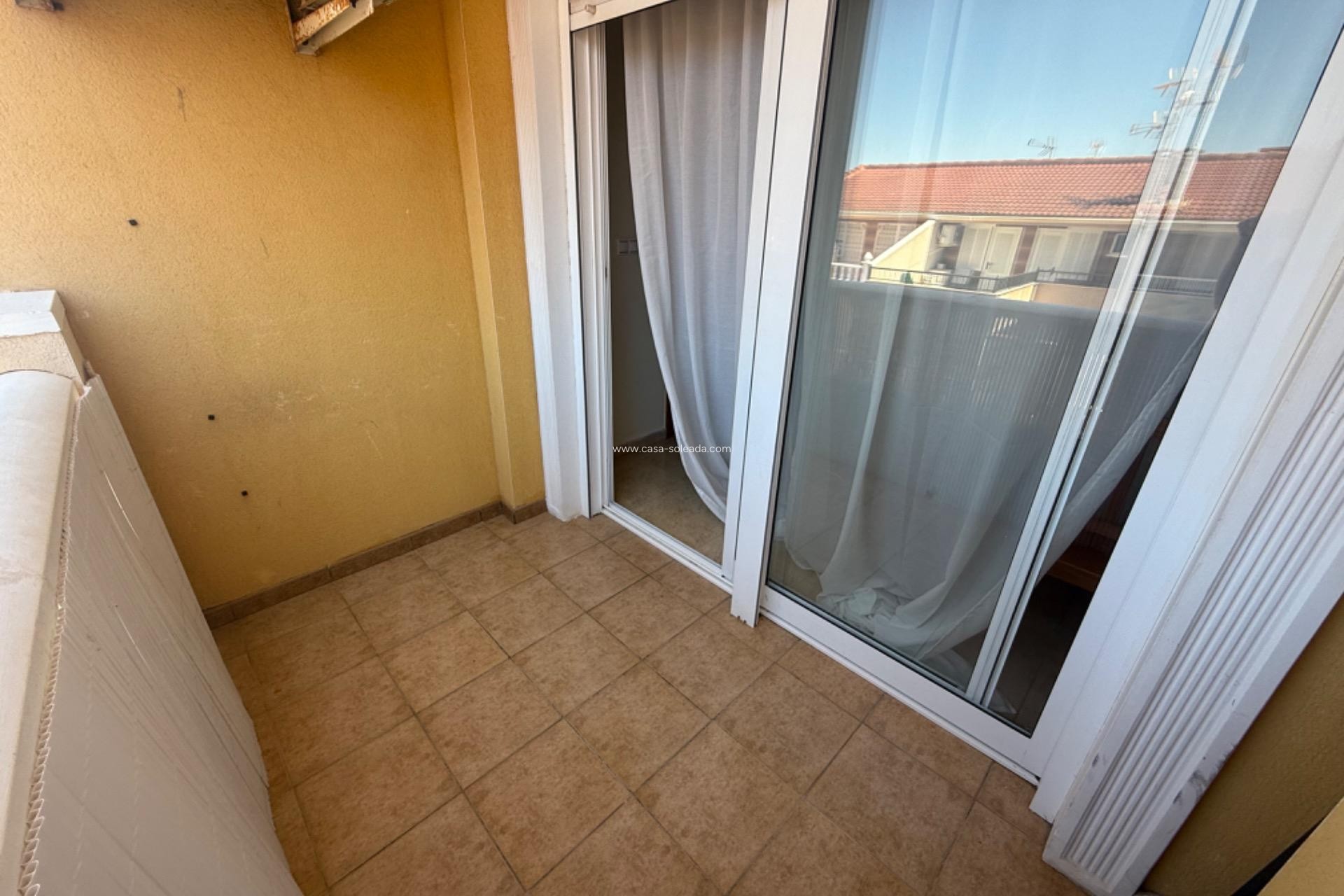 Herverkoop - Appartement / flat - Torrevieja - Playa De Los Naufragos