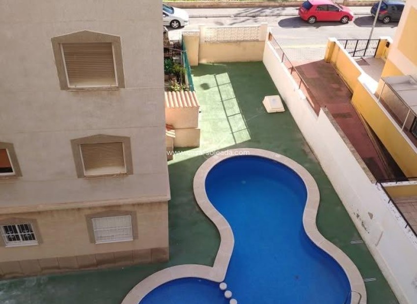 Herverkoop - Appartement / flat - Torrevieja - Playa del Cura