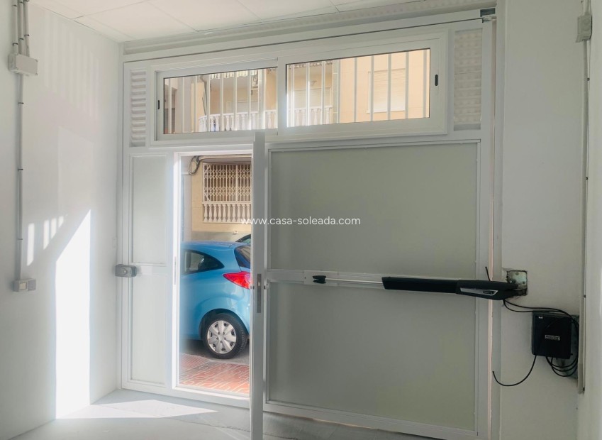 Herverkoop - Appartement / flat - Torrevieja - Playa del Cura