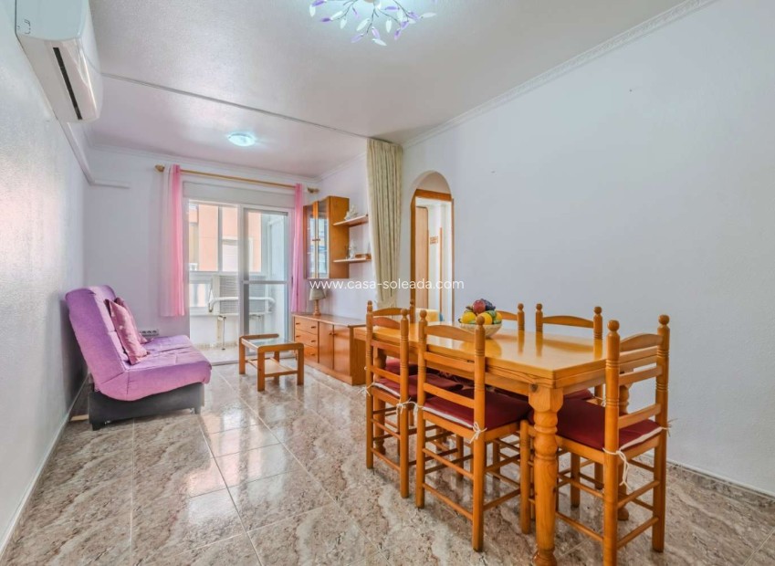 Herverkoop - Appartement / flat - Torrevieja - Playa del Cura