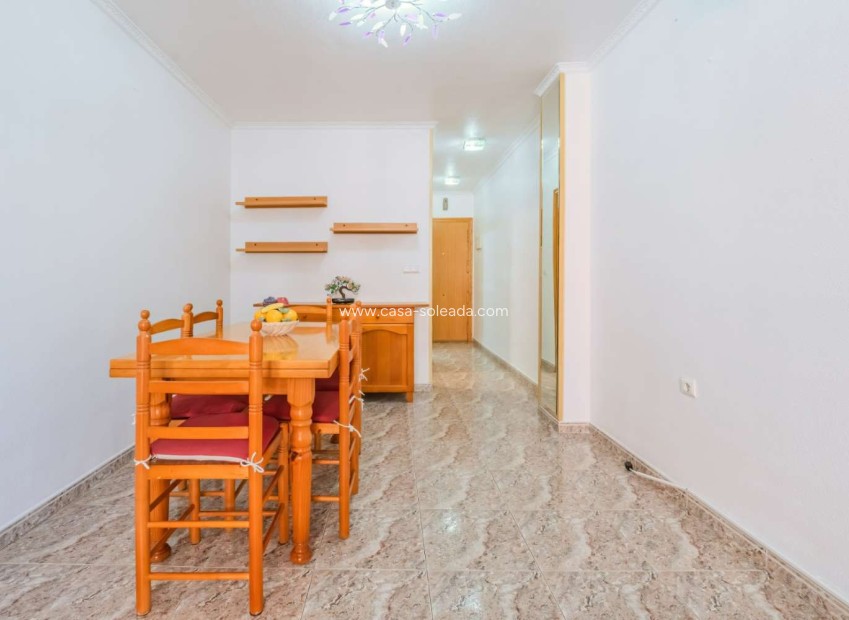 Herverkoop - Appartement / flat - Torrevieja - Playa del Cura