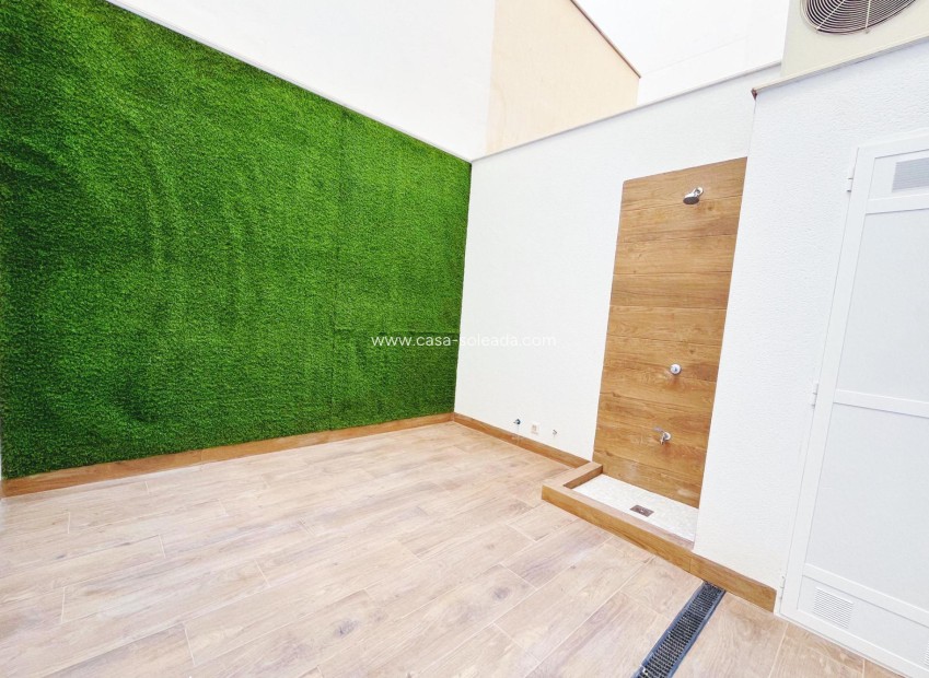 Herverkoop - Appartement / flat - Torrevieja - Playa del Cura