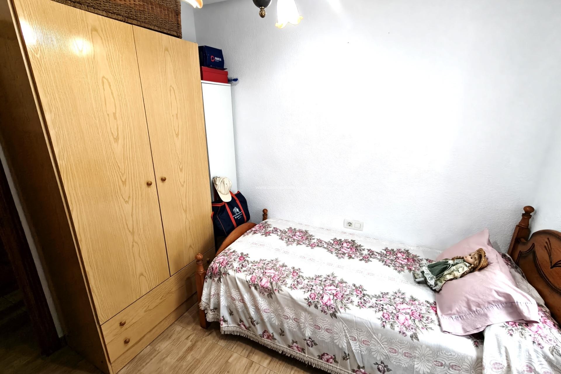 Herverkoop - Appartement / flat - Torrevieja - Playa del Cura