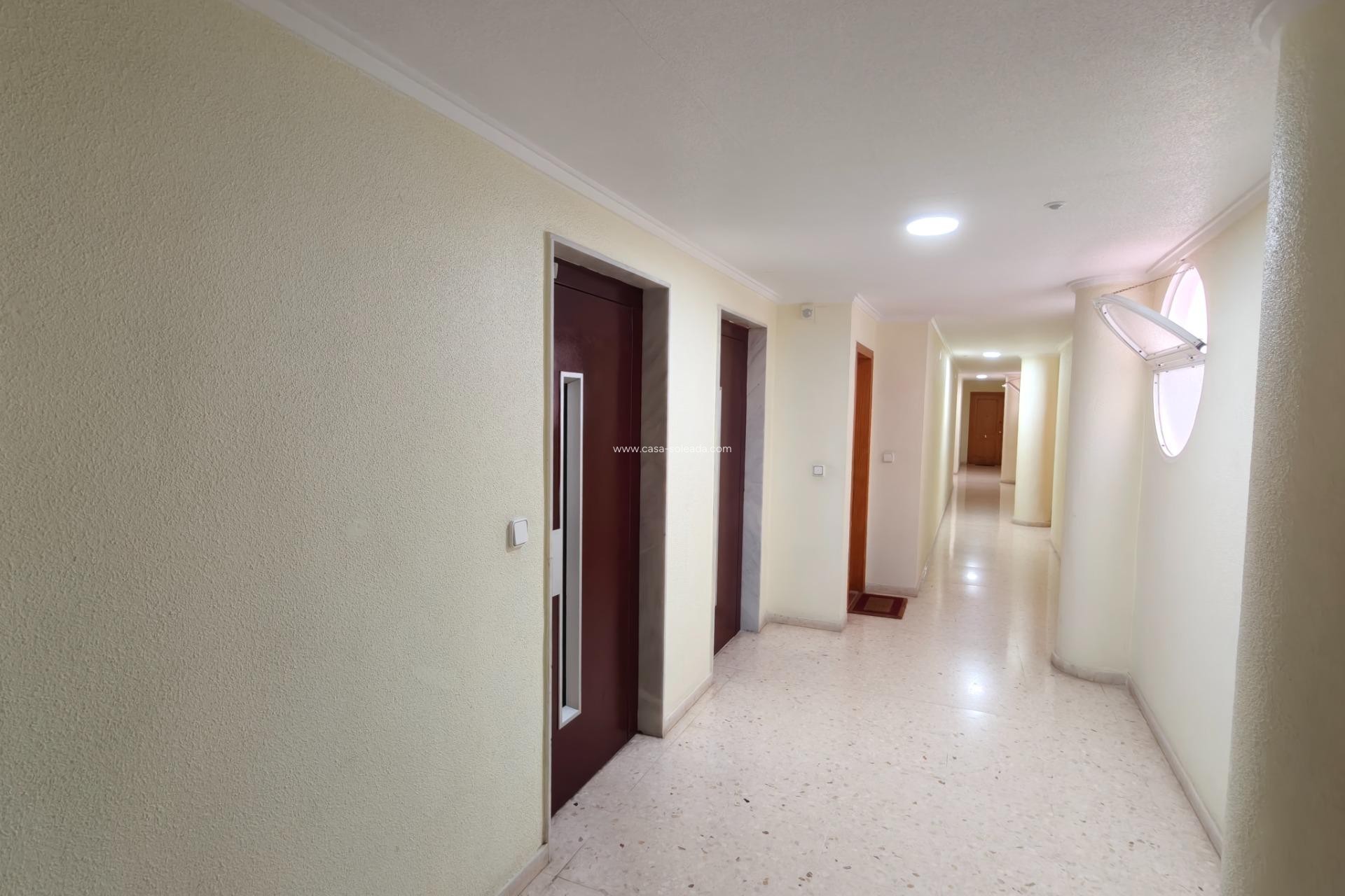 Herverkoop - Appartement / flat - Torrevieja - Playa del Cura