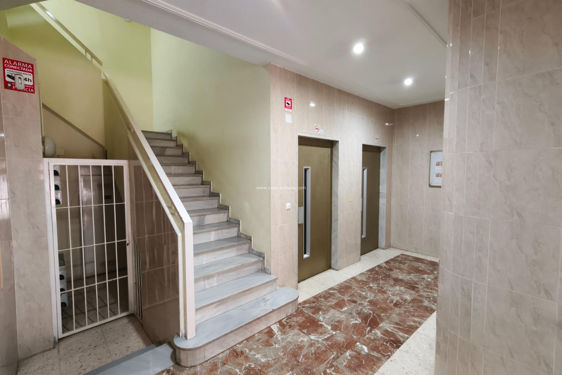 Herverkoop - Appartement / flat - Torrevieja - Playa del Cura