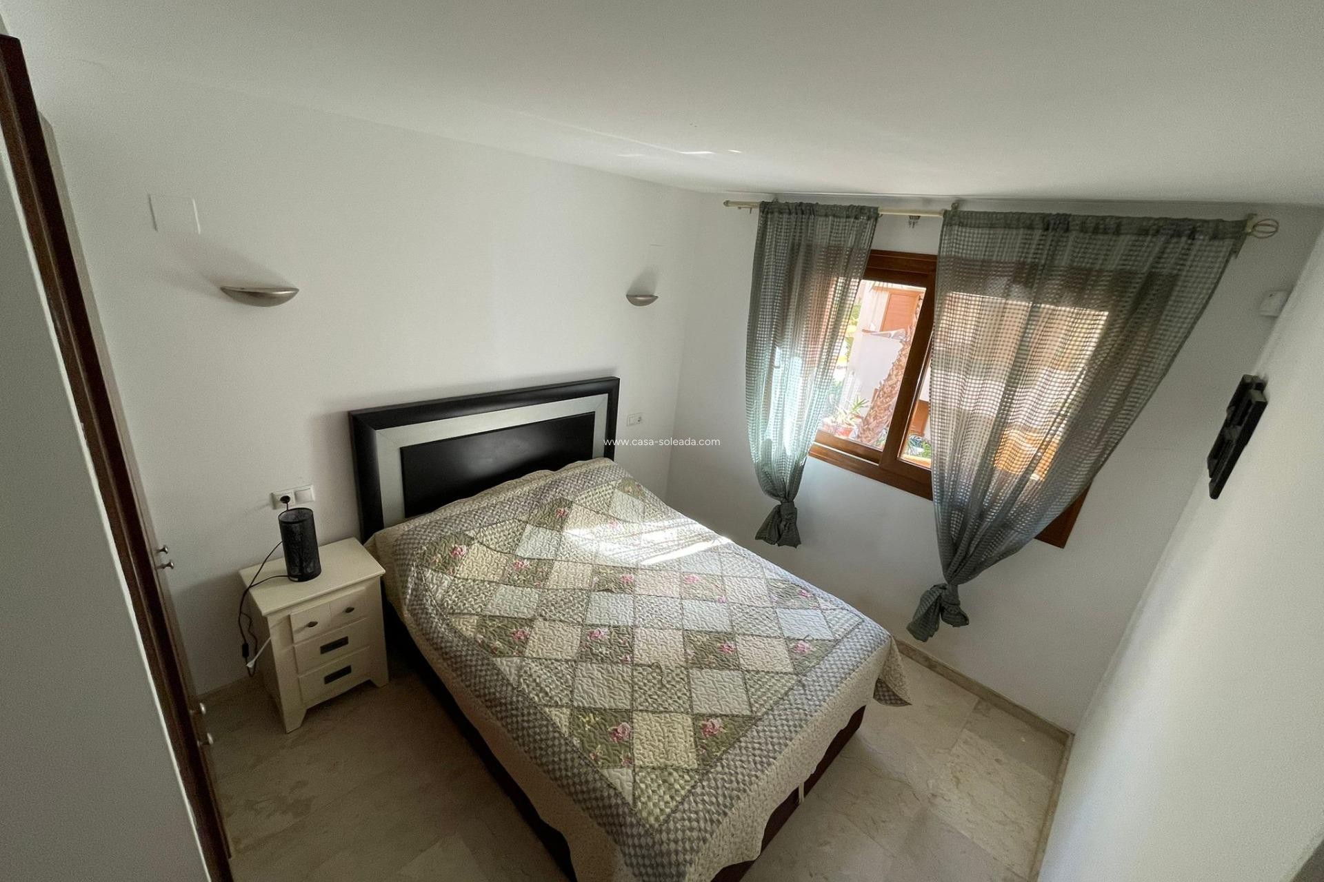 Herverkoop - Appartement / flat - Torrevieja - Punta Prima