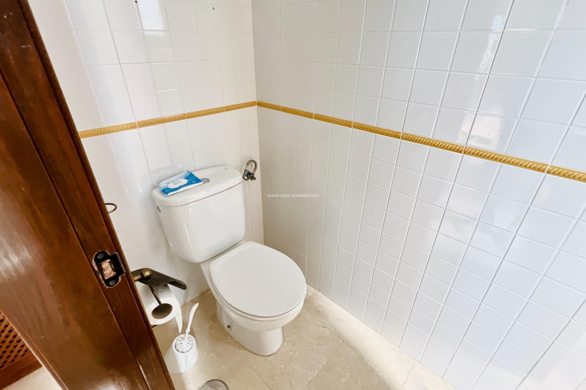 Herverkoop - Appartement / flat - Torrevieja - Punta Prima