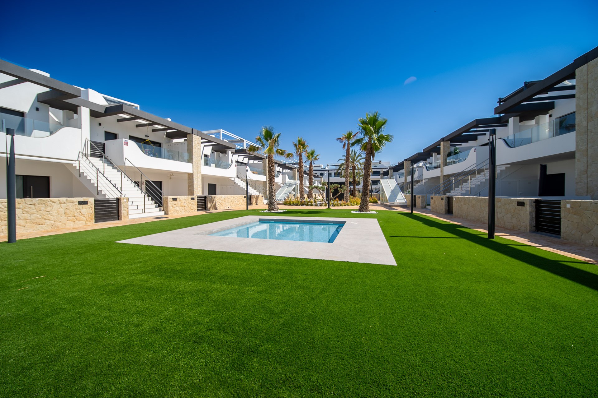 Herverkoop - Appartement / flat - Torrevieja - Punta Prima
